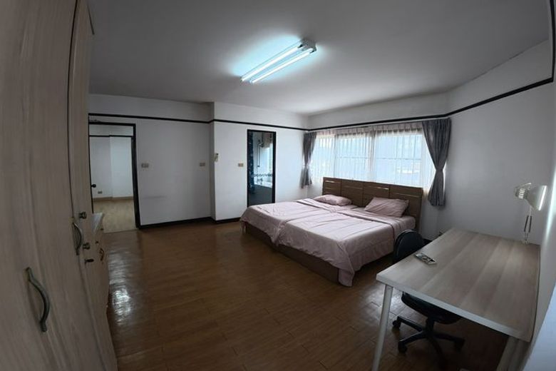 2 Bedroom Condo For Rent