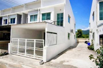 2 Bedroom Townhouse for sale in Mueang, Chonburi