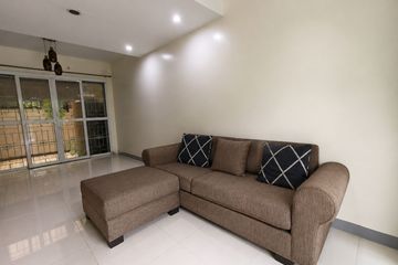 3 Bedroom Townhouse for sale in Khlong Kum, Bangkok