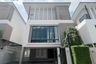 3 Bedroom House for rent in Khlong Tan Nuea, Bangkok