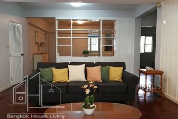 3 Bedroom Apartment for rent in Mukda Mansion, Khlong Tan Nuea, Bangkok near BTS Phrom Phong