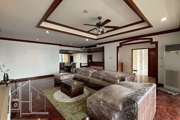 4 Bedroom Apartment for rent in Charan Tower, Khlong Tan Nuea, Bangkok near BTS Phrom Phong