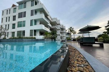 2 Bedroom Condo for sale in Na Kluea, Chonburi
