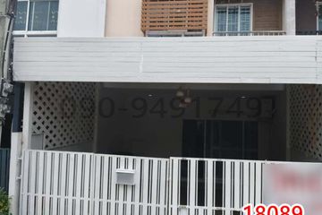 3 Bedroom Townhouse for rent in Suan Luang, Bangkok