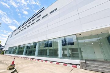 Commercial for rent in Khlong Toei, Bangkok near MRT Queen Sirikit National Convention Centre