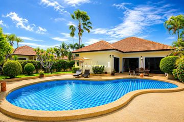 3 Bedroom Villa for sale in Nong Kae, Prachuap Khiri Khan