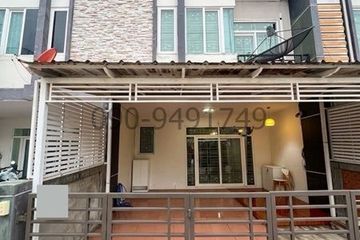 4 Bedroom Townhouse for rent in Anusawari, Bangkok