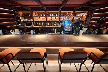 Commercial for rent in Khlong Tan Nuea, Bangkok