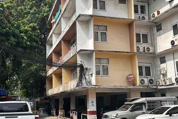 50 Bedroom Apartment for sale in Khlong Tan Nuea, Bangkok