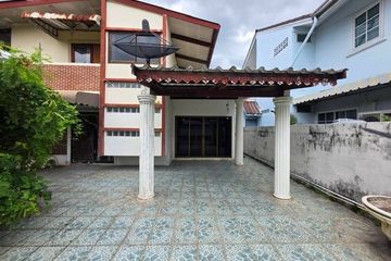 2 Bedroom House for sale in Chim Phli, Bangkok