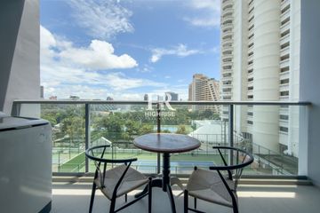 1 Bedroom Condo for sale in Zire Wongamat, Na Kluea, Chonburi