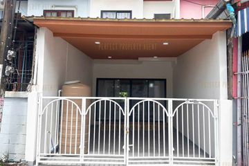 2 Bedroom Townhouse for sale in Khlong Sam Prawet, Bangkok