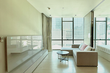 1 Bedroom Condo for sale in The Room Sukhumvit 21, Khlong Toei Nuea, Bangkok near MRT Sukhumvit