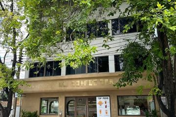 Commercial for rent in Khlong Tan Nuea, Bangkok near BTS Thong Lo