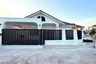 3 Bedroom Villa for sale in Eakmongkol Village 3, Nong Prue, Chonburi