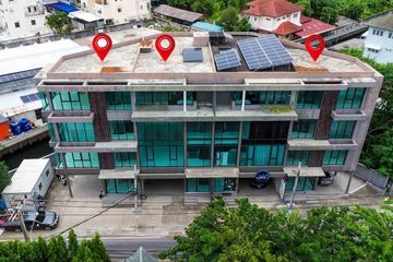 Townhouse for sale in Khlong Chaokhun Sing, Bangkok near MRT Lat Phrao 83