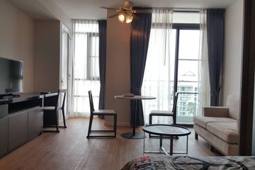 1 Bedroom Condo for sale in Siamese Surawong, Si Phraya, Bangkok near MRT Sam Yan