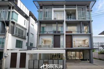 5 Bedroom Commercial for Sale or Rent in Wang Thonglang, Bangkok