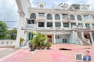 3 Bedroom Townhouse for sale in Leo Classic Place, Khlong Tan Nuea, Bangkok