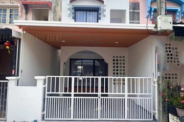 3 Bedroom Townhouse for sale in Krathum Rai, Bangkok