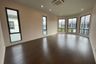 5 Bedroom House for sale in Narasiri Krungthep Kreetha, Hua Mak, Bangkok