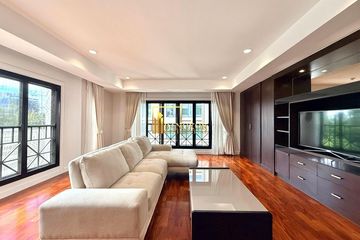3 Bedroom Condo for rent in Tonson Court (Leasehold), Lumpini, Bangkok near BTS Chit Lom