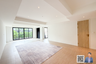 5 Bedroom House for sale in Phra Khanong Nuea, Bangkok near BTS Ekkamai