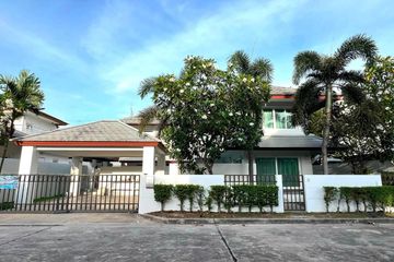 3 Bedroom House for sale in Na Kluea, Chonburi