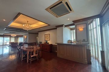 3 Bedroom Condo for sale in Castle Hill Mansion, Phra Khanong Nuea, Bangkok near BTS Ekkamai
