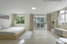 5 Bedroom House for rent in Khlong Toei Nuea, Bangkok near MRT Phetchaburi