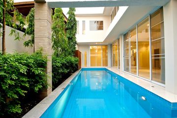 4 Bedroom House for rent in Khlong Tan Nuea, Bangkok