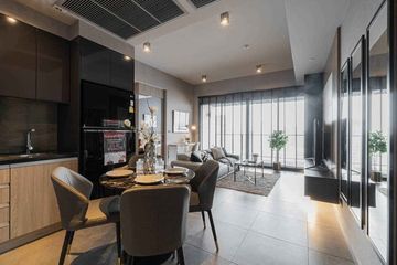 2 Bedroom Condo for rent in Khlong Toei Nuea, Bangkok near MRT Phetchaburi