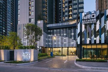 1 Bedroom Condo for rent in Khlong Ton Sai, Bangkok near BTS Wongwian Yai