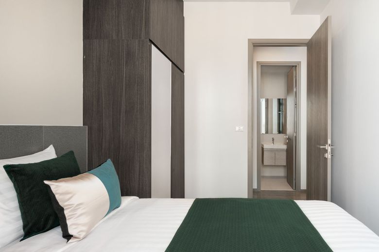 2 Bedroom Condo For Rent