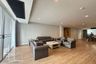 4 Bedroom Apartment for rent in Raj Mansion, Khlong Toei, Bangkok near BTS Asoke