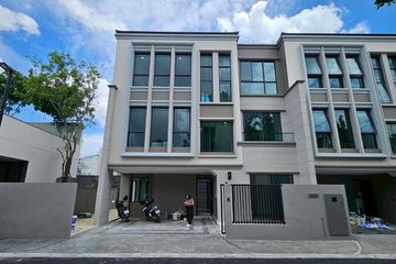 3 Bedroom Townhouse for rent in Baan Klang Muang Classe Ratchayothin, Chatuchak, Bangkok near MRT Phaholyothin 24