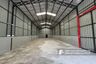 Warehouse / Factory for rent in Chan Kasem, Bangkok near MRT Chankasem