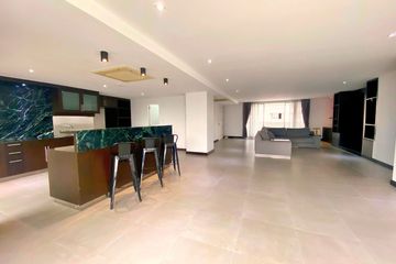 3 Bedroom Condo for rent in D.S. Tower 1 Sukhumvit 33, Khlong Tan Nuea, Bangkok near BTS Phrom Phong