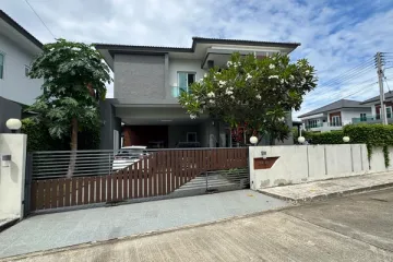 4 Bedroom House for sale in Ban Waen, Chiang Mai
