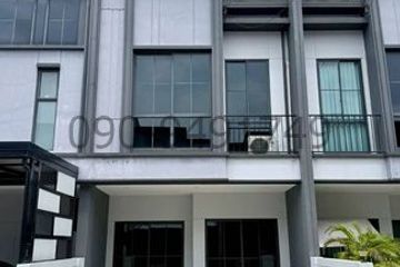 2 Bedroom Townhouse for rent in O Ngoen, Bangkok
