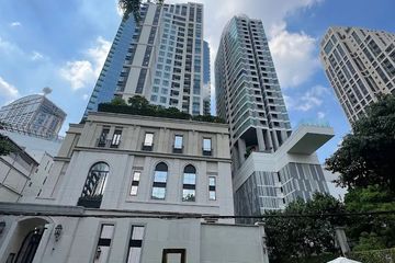2 Bedroom Condo for sale in The Diplomat 39, Khlong Tan Nuea, Bangkok near BTS Phrom Phong