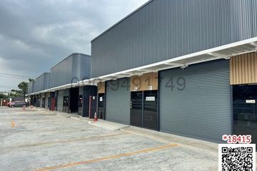 Warehouse / Factory for rent in Hua Mak, Bangkok near MRT Lam Sali