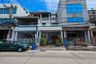 3 Bedroom Townhouse for sale in Phlapphla, Bangkok