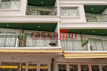20 Bedroom Apartment for sale in Na Kluea, Chonburi