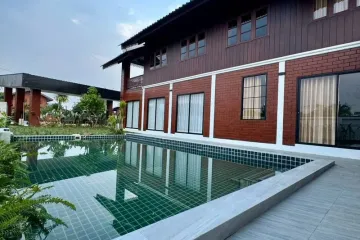5 Bedroom House for rent in Yang Noeng, Chiang Mai