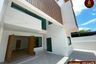 5 Bedroom House for sale in Khlong Chaokhun Sing, Bangkok near MRT Lat Phrao 83