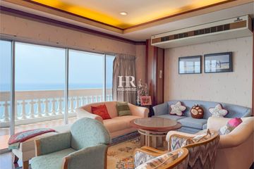 3 Bedroom Condo for sale in Silver Beach, Na Kluea, Chonburi