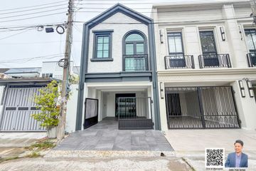 3 Bedroom Townhouse for sale in Khlongtan Nivet, Khlong Tan Nuea, Bangkok near Airport Rail Link Ramkhamhaeng