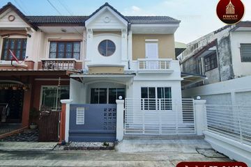 3 Bedroom Townhouse for sale in Sam Wa Tawan Tok, Bangkok