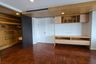 3 Bedroom Condo for rent in Khlong Toei Nuea, Bangkok near Airport Rail Link Makkasan